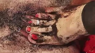 سیاہ hued گیگی کیٹی کے ساتھ مذاق ہے آخر سوراخ دیوار sexالکسیس تگزاس میں