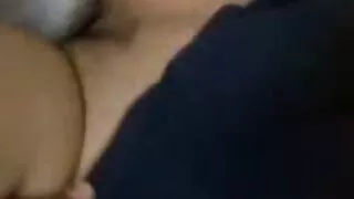 دوست نے گاڑی میں ایک نوجوان brunette کی سواری دی اور جنسی طور پر اس کے تمام سکس های الکسیس ساتھ مذاق کیا